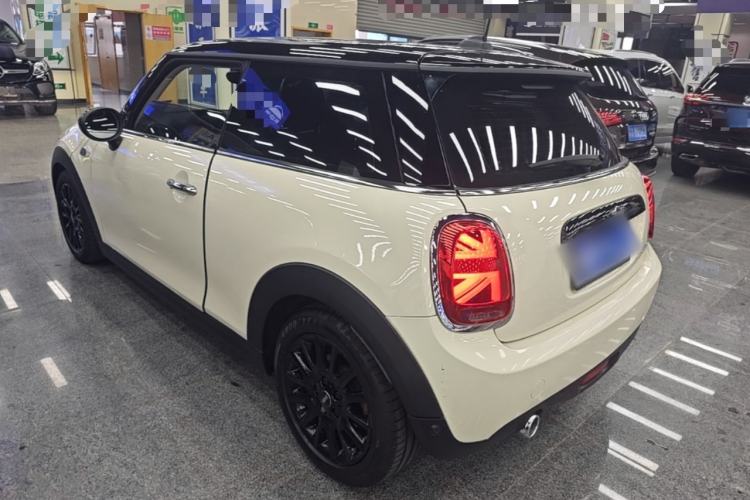 Used MINI 2018 1.5T COOPER Classic Edition Rear Left 45 Deg