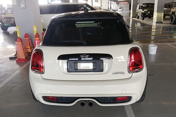 Used MINI 2018 2.0T COOPER S Classic Edition Rear