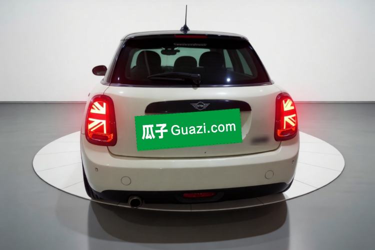 Used MINI 2018 1.5T COOPER Classic Edition Five-Door Version Rear