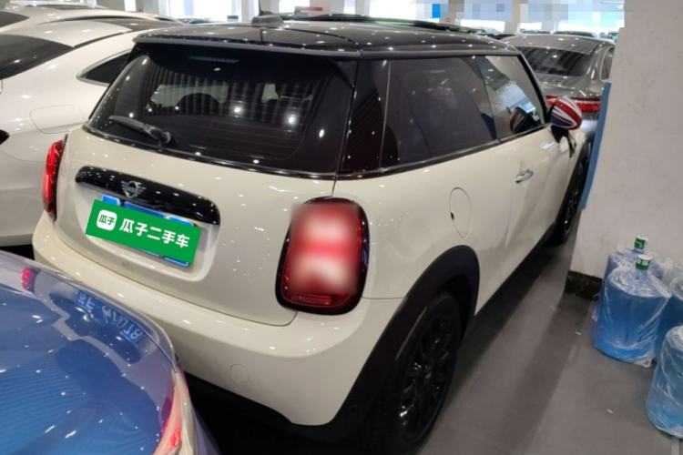 Used MINI 2018 1.5T COOPER Classic Edition Rear Right 45 Deg