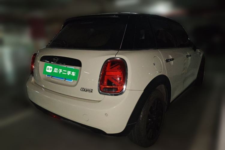 Used MINI 2018 1.5T COOPER Classic Edition Five-Door Version Rear Right 45 Deg