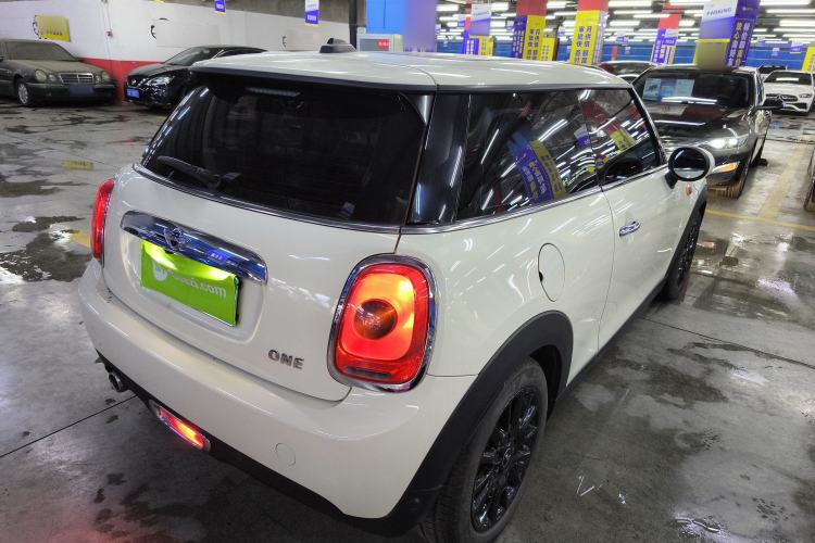 Used MINI 2018 1.5T ONE PLUS Rear Right 45 Deg