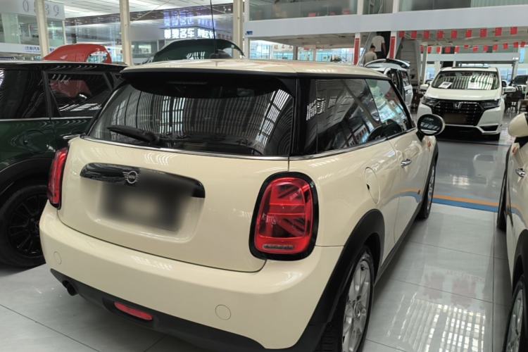 Used MINI 2018 1.5T ONE Rear Right 45 Deg