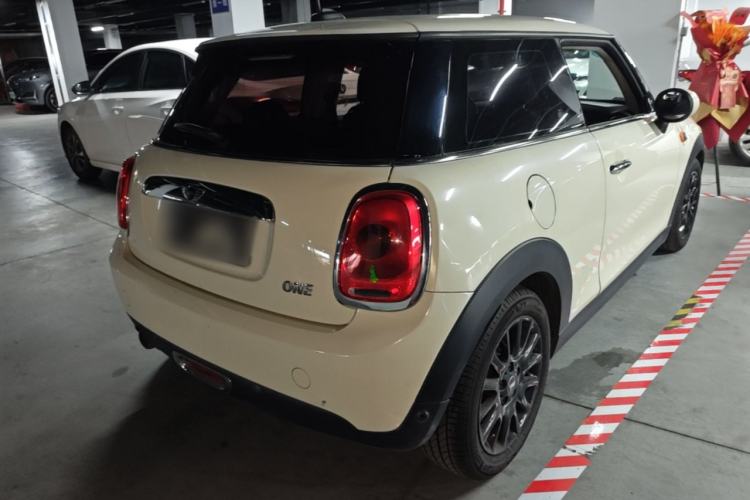 Used MINI 2018 1.5T ONE PLUS Rear Right 45 Deg