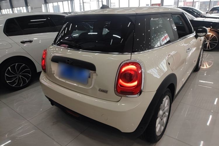 Used MINI 2018 1.5T ONE PLUS Rear Right 45 Deg