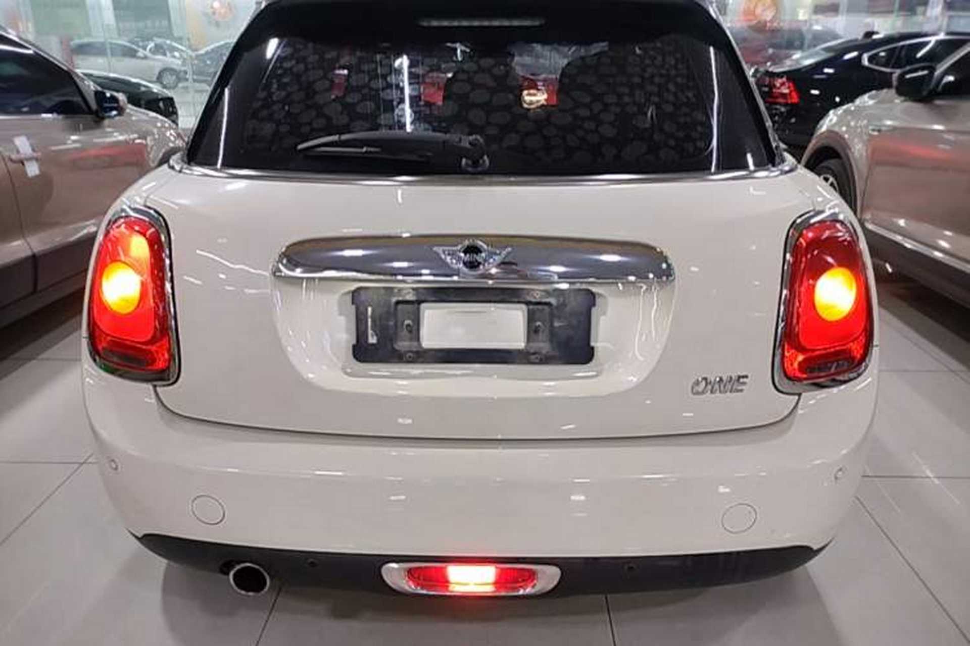 Used MINI  Rear