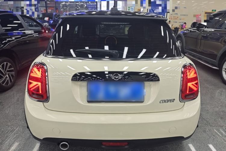 Used MINI 2018 1.5T COOPER Classic Edition Rear