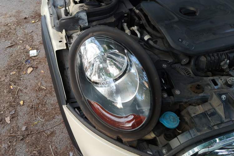 Used MINI 2018 1.5T ONE Five-Door Edition Right Front Headlight