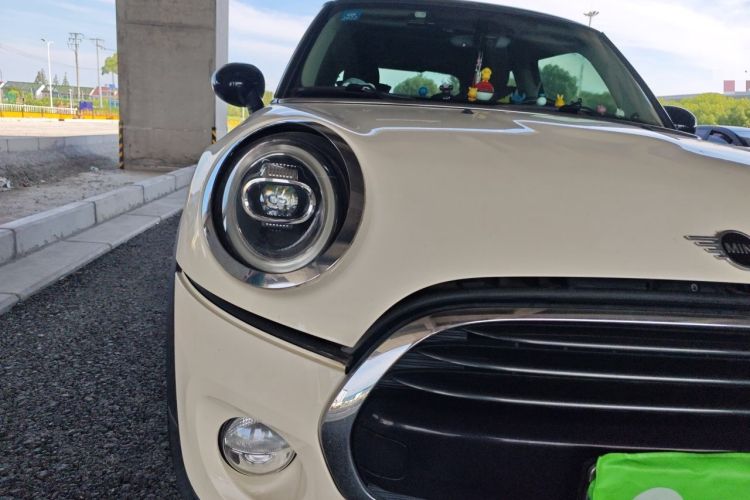 Used MINI 2018 1.5T COOPER Classic Edition Right Front Headlight