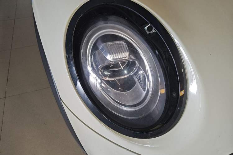 Used MINI 2018 1.5T ONE PLUS Right Front Headlight