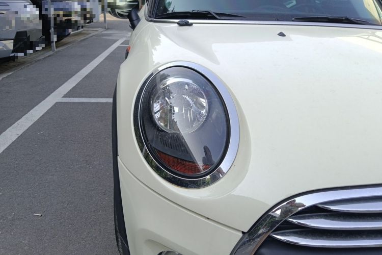 Used MINI 2018 1.5T ONE PLUS Five-Door Edition Right Front Headlight