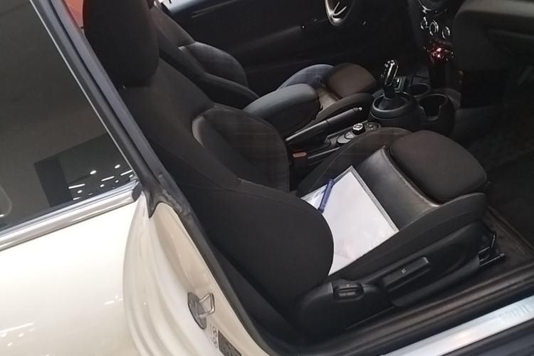 Used MINI 2018 1.5T COOPER Classic Edition Right Front Seat