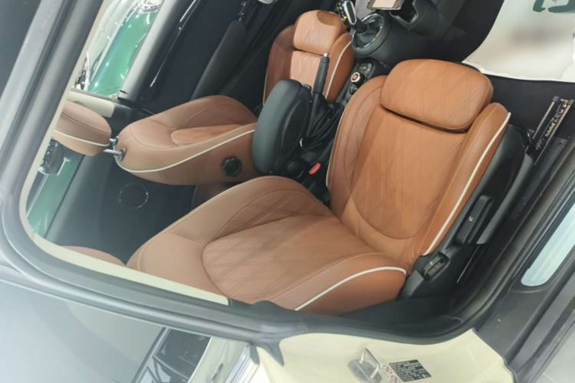 Used MINI 2018 1.5T COOPER Artist Right Front Seat