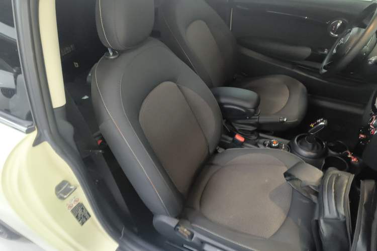 Used MINI 2018 1.5T ONE PLUS Right Front Seat