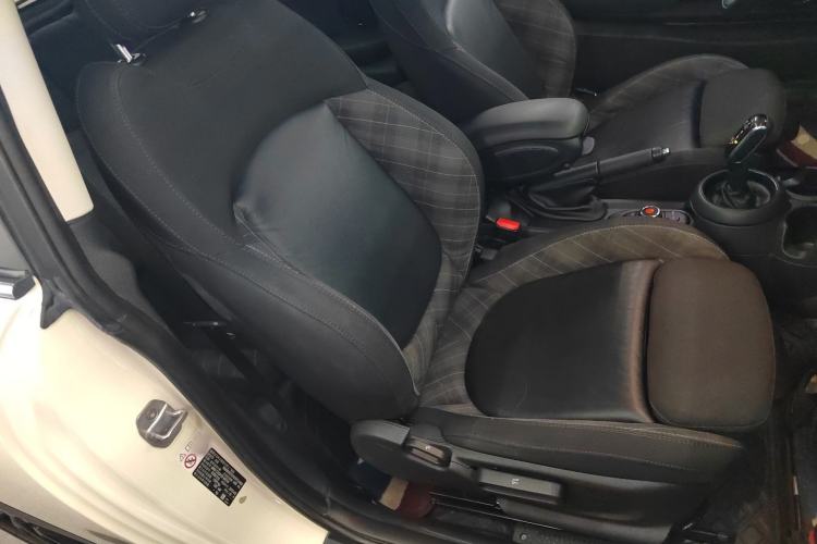Used MINI 2018 1.5T COOPER Classic Edition Right Front Seat