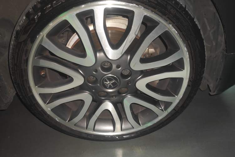Used MINI 2018 2.0T COOPER S Artist Right Front Wheel Hub