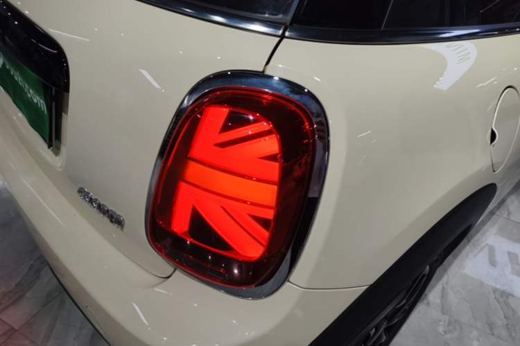 Used MINI 2018 1.5T COOPER Classic Edition Right Rear Taillight