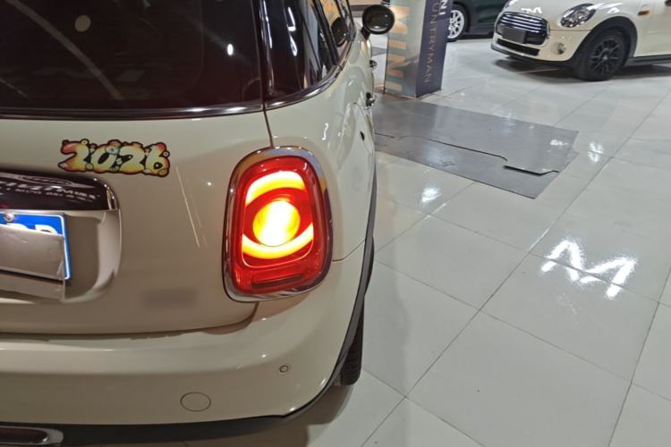 Used MINI 2018 1.5T ONE PLUS Five-Door Edition Right Rear Taillight