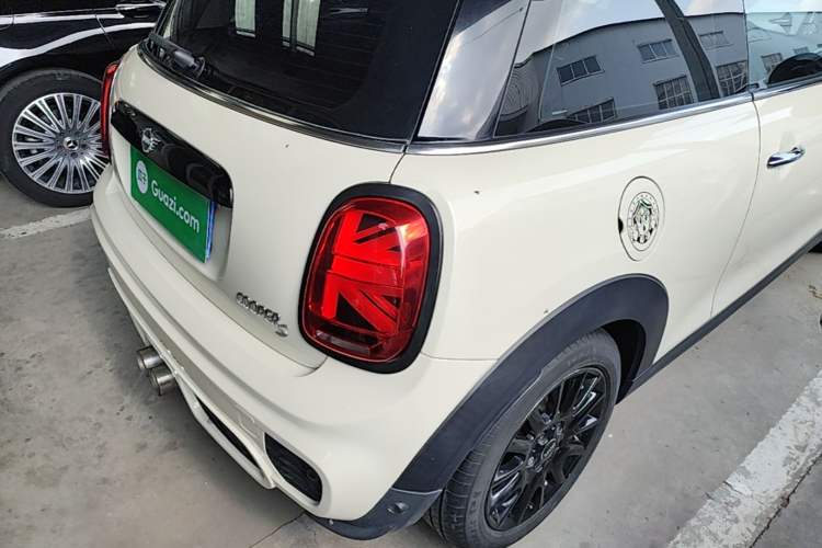 Used MINI 2018 1.5T COOPER Classic Edition Right Rear Taillight