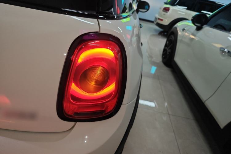 Used MINI 2018 1.5T ONE PLUS Right Rear Taillight