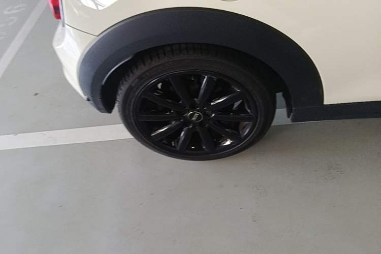 Used MINI 2018 2.0T COOPER S Classic Edition Right Rear Wheel Hub