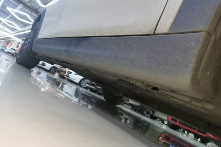 Used MINI 2018 1.5T COOPER Classic Edition Five-Door Version Right Side Sill