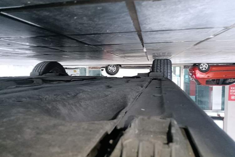 Used MINI 2018 1.5T COOPER Artist Right Side Sill