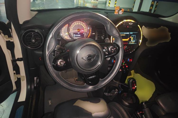 Used MINI 2018 2.0T COOPER S Artist Steering Wheel