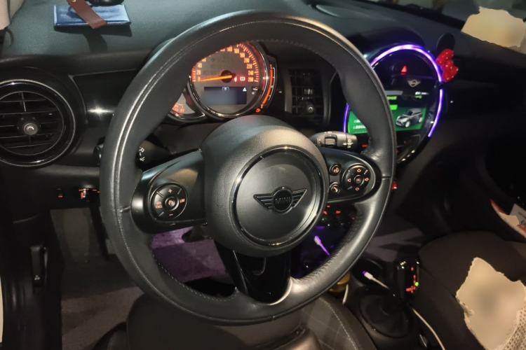 Used MINI 2018 1.5T COOPER Classic Edition Steering Wheel