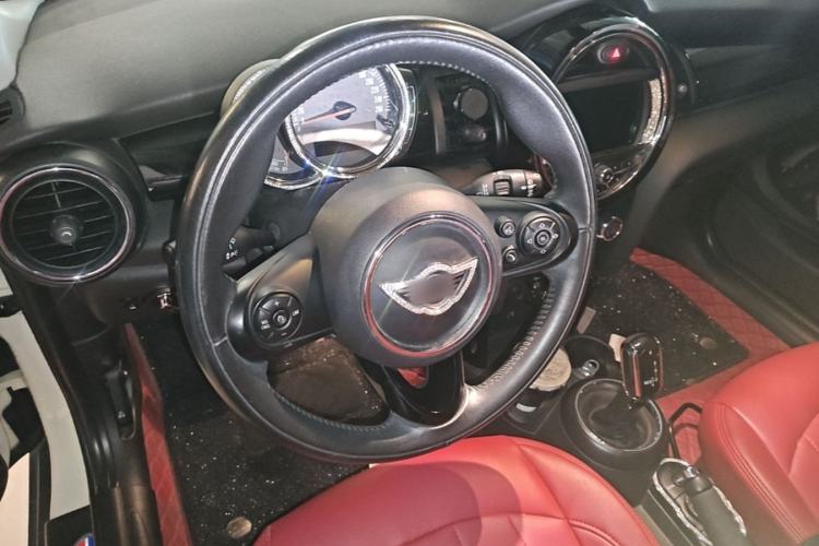 Used MINI 2018 1.5T ONE PLUS Steering Wheel