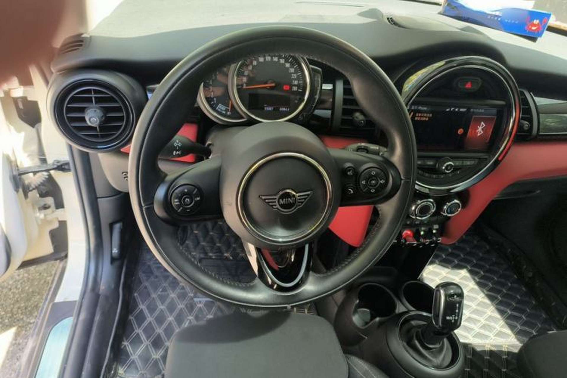 Used MINI 2018 1.5T COOPER Classic Edition Steering Wheel