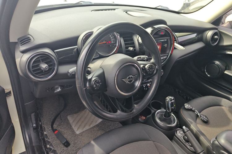 Used MINI 2018 1.5T ONE PLUS Steering Wheel