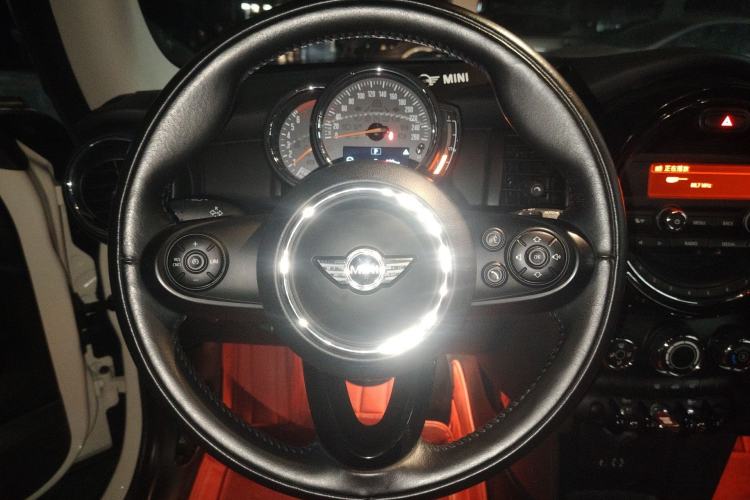 Used MINI 2018 1.5T ONE PLUS Steering Wheel
