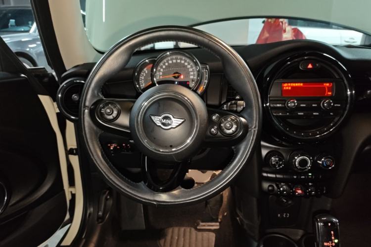 Used MINI 2018 1.5T ONE PLUS Steering Wheel