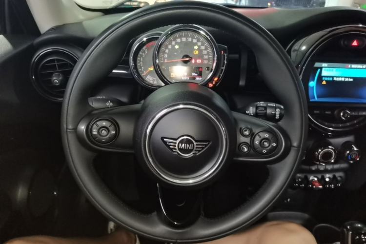 Used MINI 2018 1.5T ONE PLUS Steering Wheel
