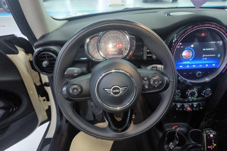 Used MINI 2018 1.5T ONE PLUS Steering Wheel