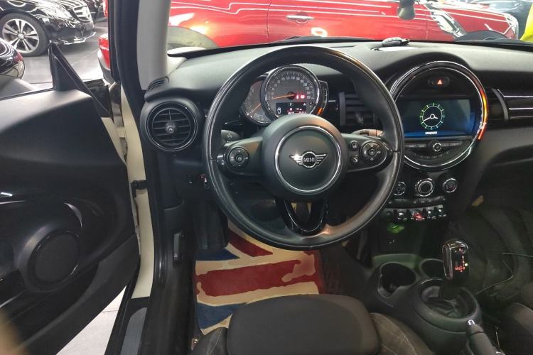 Used MINI 2018 1.5T COOPER Classic Edition Steering Wheel
