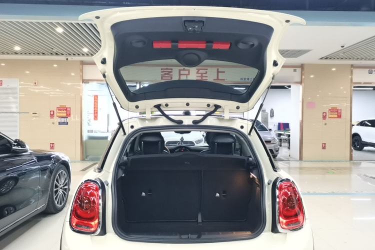 Used MINI 2018 1.5T ONE Trunk