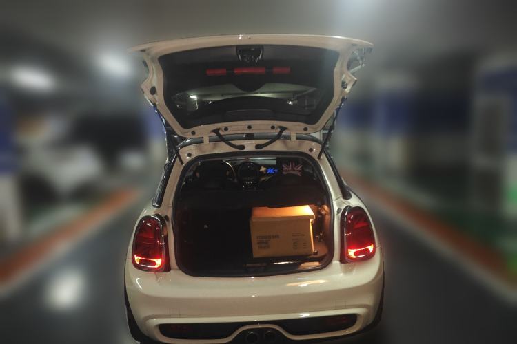 Used MINI 2018 2.0T COOPER S Artist Trunk