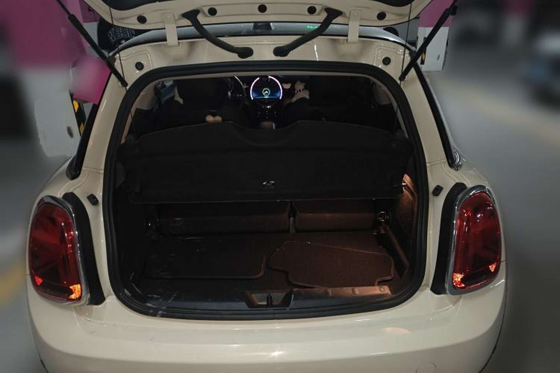 Used MINI 2018 1.5T COOPER Artist Trunk