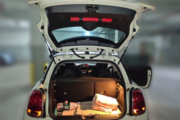 Used MINI 2018 1.5T COOPER Classic Edition Trunk