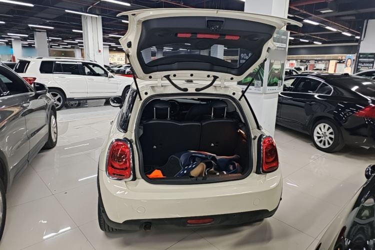 Used MINI 2018 1.5T ONE PLUS Trunk