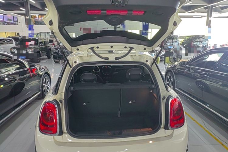 Used MINI 2018 1.5T ONE PLUS Trunk