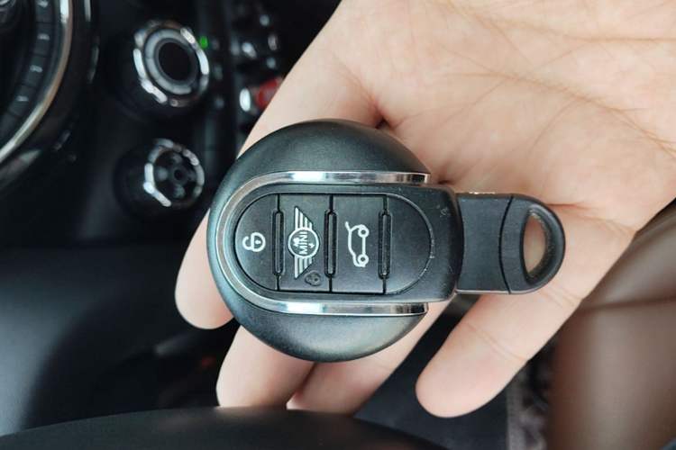 Used MINI 2018 1.5T ONE PLUS Five-Door Edition Vehicle Key