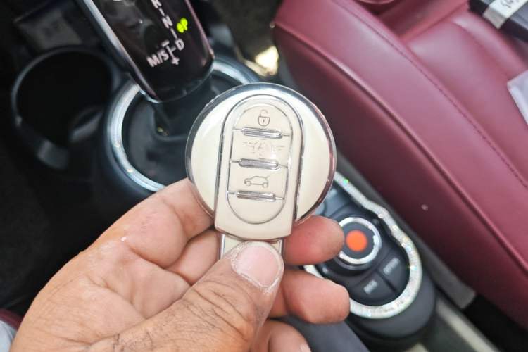 Used MINI 2018 1.5T COOPER Classic Edition Vehicle Key
