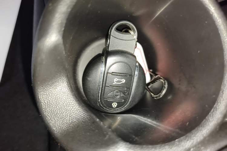 Used MINI 2018 1.5T COOPER Classic Edition Vehicle Key
