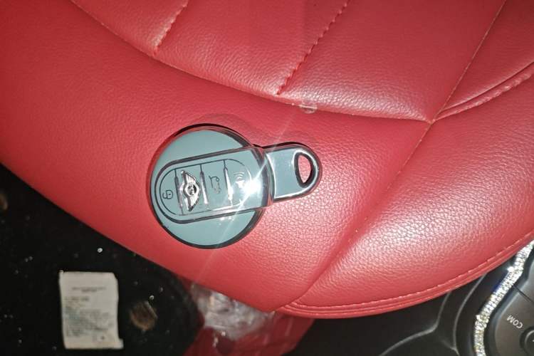 Used MINI 2018 1.5T ONE PLUS Vehicle Key
