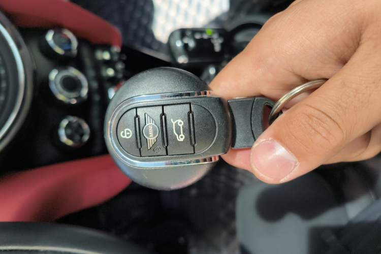Used MINI 2018 1.5T COOPER Classic Edition Vehicle Key