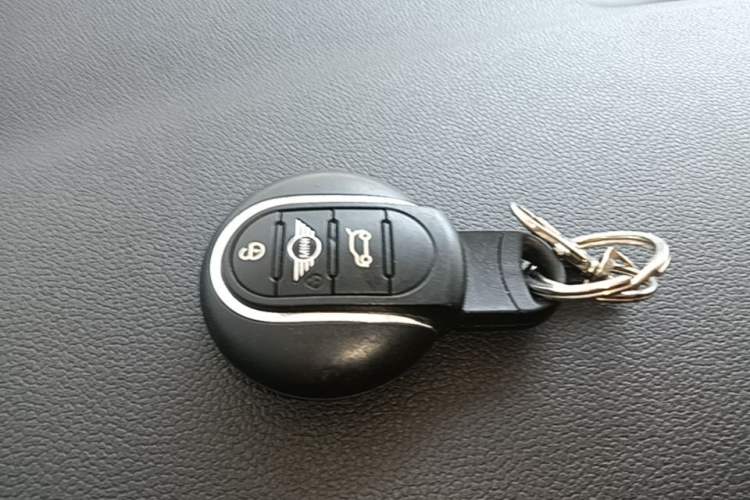 Used MINI 2018 1.5T COOPER Artist Vehicle Key