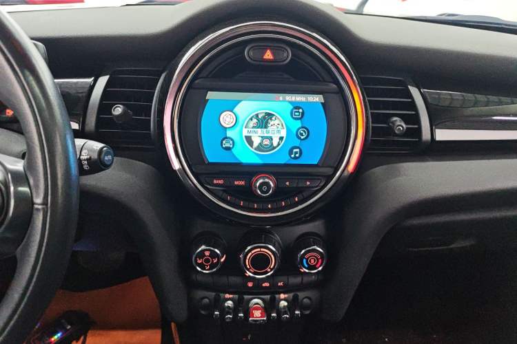 Used MINI 2018 1.5T ONE PLUS Audio And AC Panel